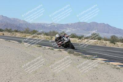 media/Dec-04-2025-Racers Edge (Thu) [[5ebc9f124d]]/2-A Group/1-Session 2 (Turn 7 Inside)/